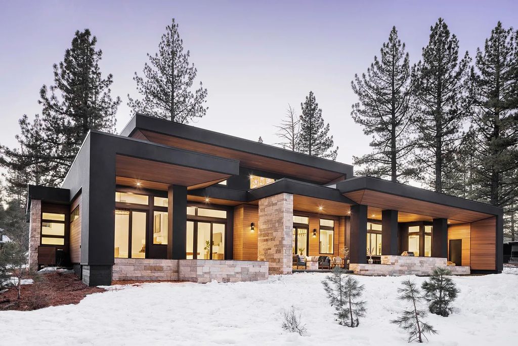 Stunning Brand New Modern Home Construction in Truckee Hits The Market for $3,695,000