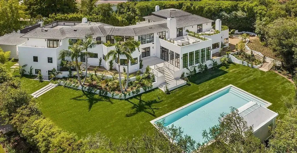 Listed at $22,495,000, Experience the Pinnacle of Luxury Design and ...