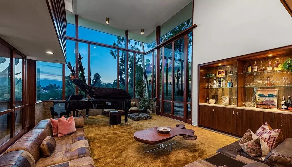 Architectural Icon: Exquisite 2-Story Beverly Hills Residence with Panoramic Views Hits the Market at $16,995,000