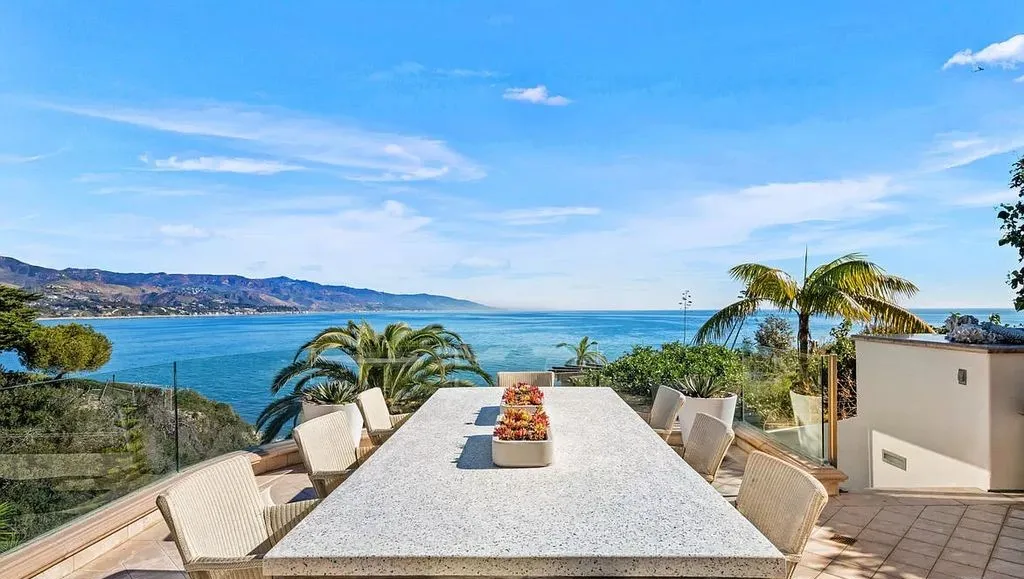 Exquisite Oceanfront Estate in Malibu: A Palatial Retreat on Point Dume Bluff for Sale at $48,500,000