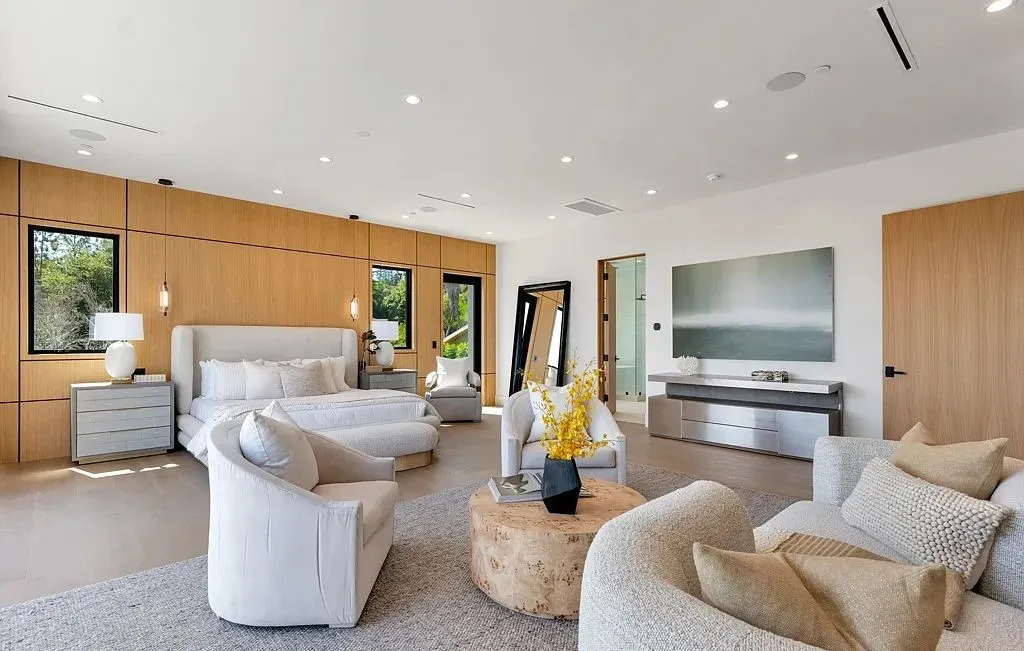 Luxurious Modern Home with Breathtaking Views in Prestigious Encino Hills in Encino Comes to Market at $4,599,000