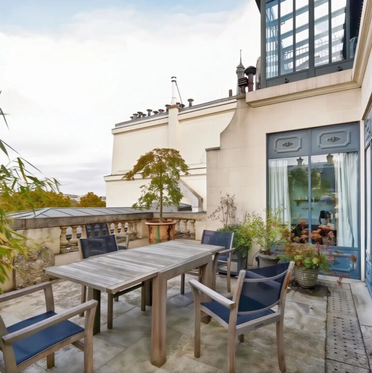natalie-portman-s-luxurious-paris-home-revealed